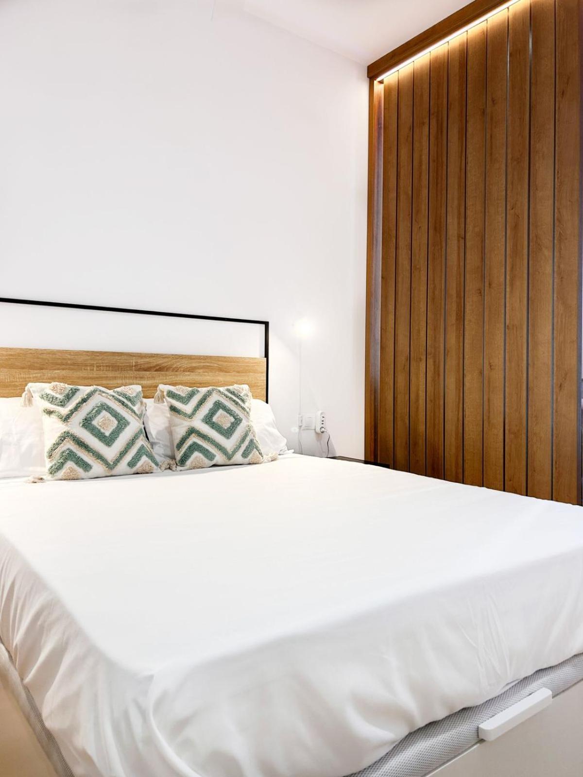 Apartamento Junto A Ruzafa Cerca Del Centro 瓦伦西亚 外观 照片