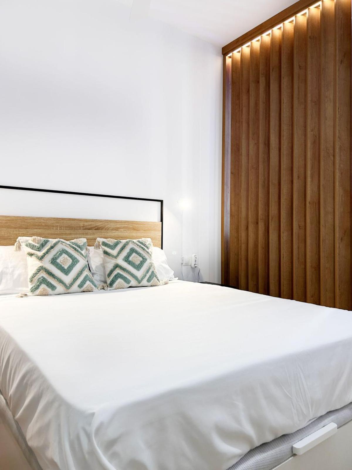 Apartamento Junto A Ruzafa Cerca Del Centro 瓦伦西亚 外观 照片